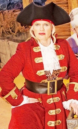 Ella Kenion as Captain Stinker