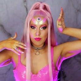 Lady Gaga Impersonator