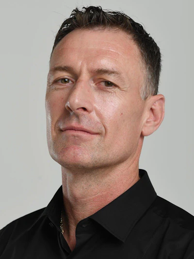 Order a personalised video from Chris Sutton