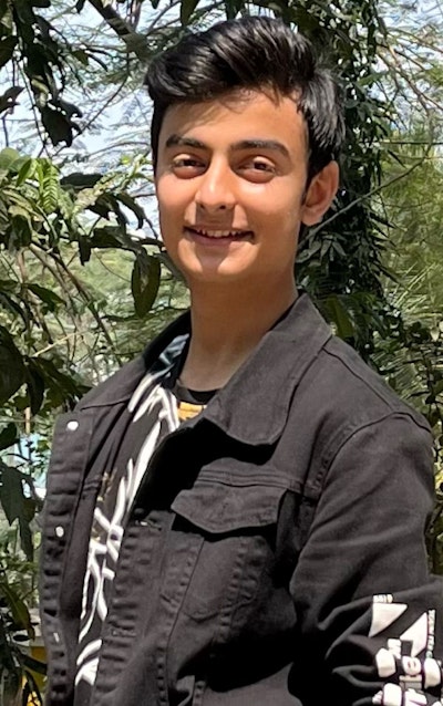 Order a personalised video from Viraj Kapoor