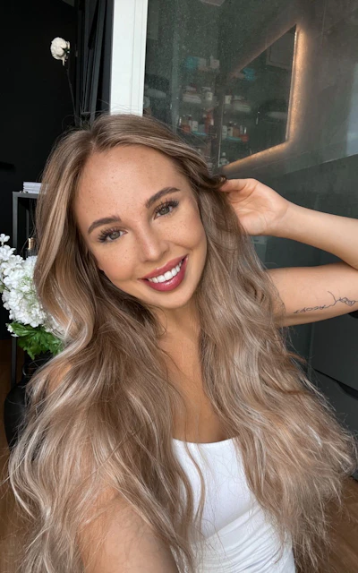 Order a personalised video from Anastasia Hale