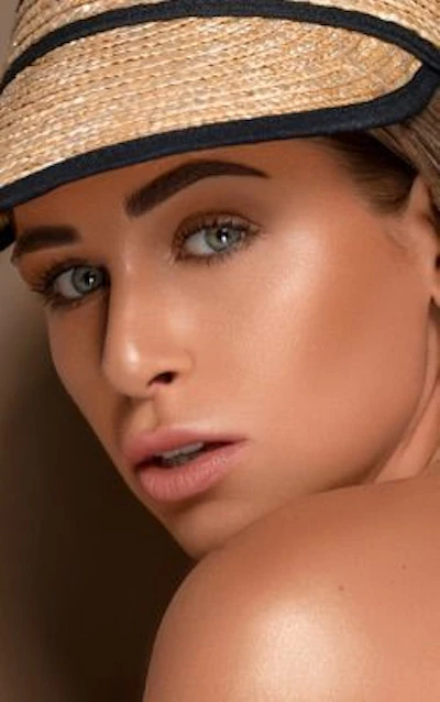 Order a personalised video from Maria Maksimovic