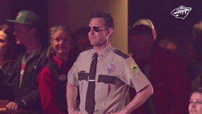 Order a personalised video from Erik Stolhanske