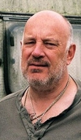 Paul Cooper (Martin Mucklowe)